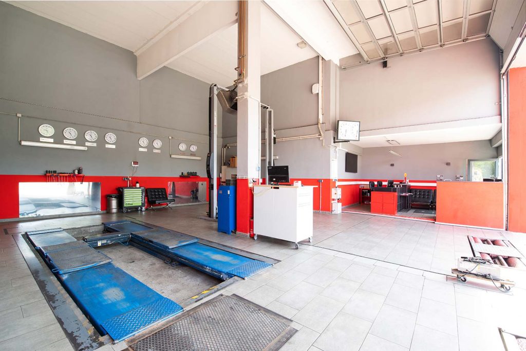 Innenansicht der Prüfstelle Garching