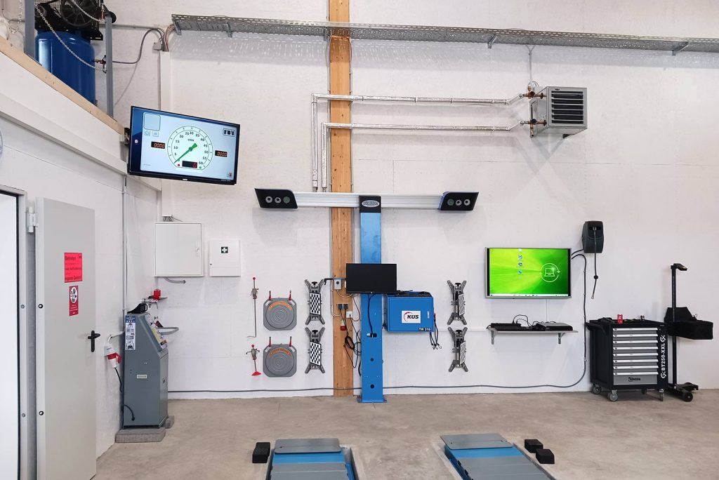 Innenansicht der Prüfstelle Gauting