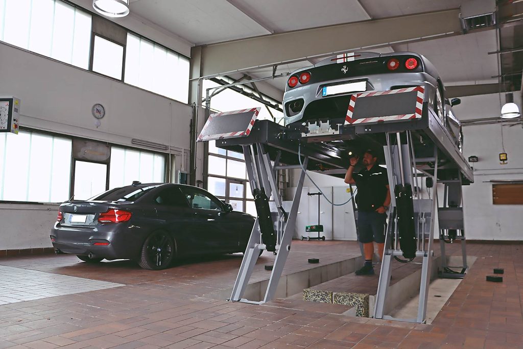 Innenansicht der Prüfstelle Ottobrunn